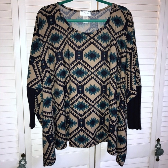 ZigZag Stripe Boutique Size Medium Tunic Teal Oversized Lightweight Sweater - Picture 1 of 5